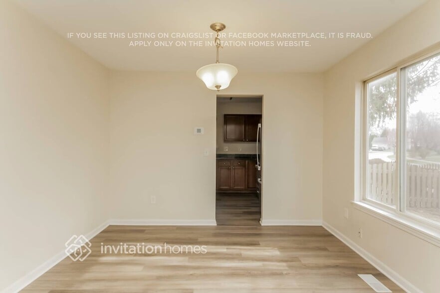 Building Photo - 13761 S Jonesport Cir