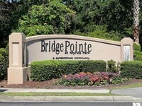 Building Photo - First Floor Condo at Bridgepointe - Beauti...