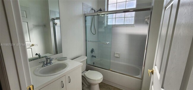 Building Photo - 7400 S Aragon Blvd