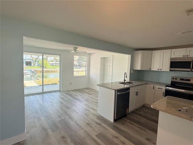 Building Photo - 13428 Neptune Dr