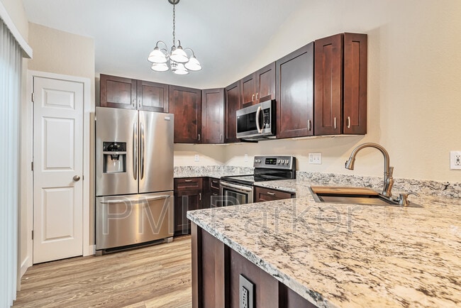 Building Photo - 8487 Wheatgrass Cir
