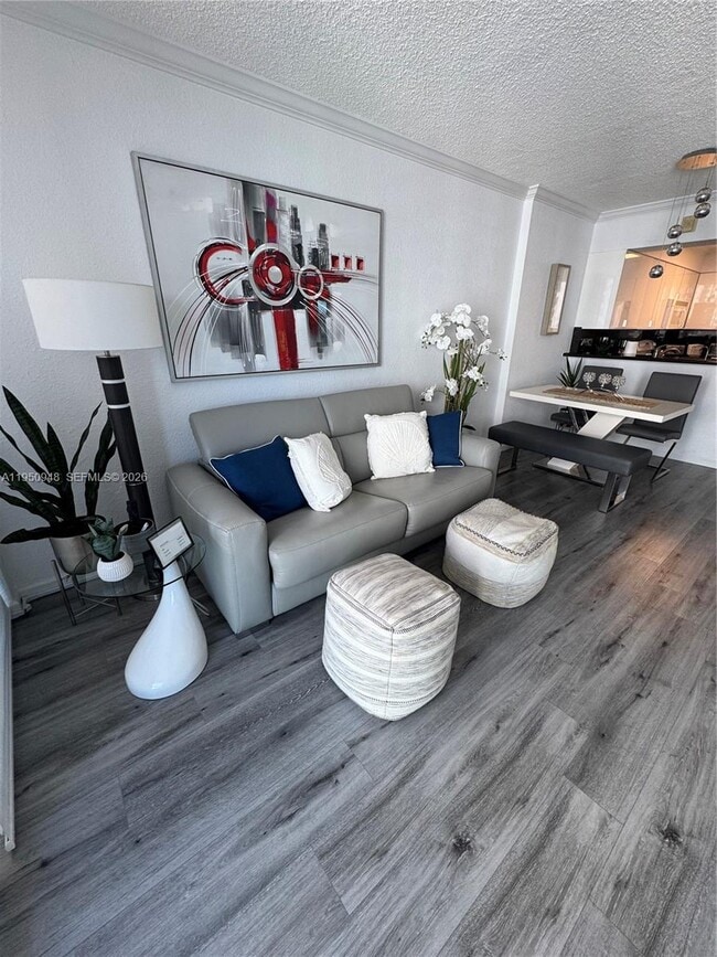 Building Photo - 2501 S Ocean Dr