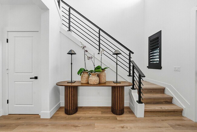 Building Photo - 4310 Buttonwood Dr