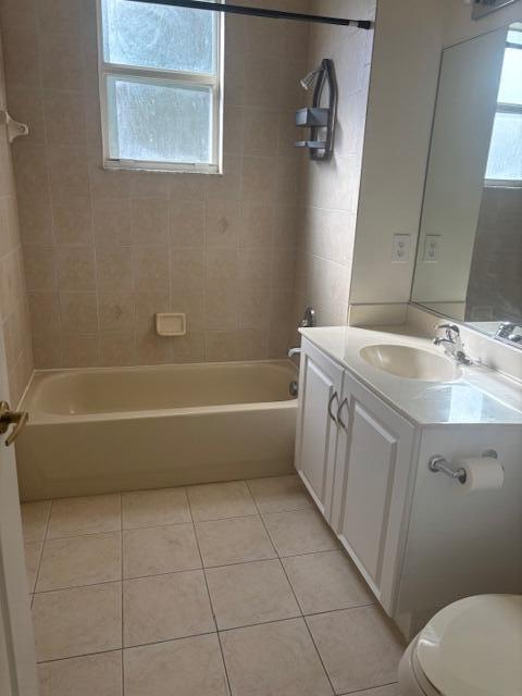 Building Photo - 3557 Forest Hill Blvd