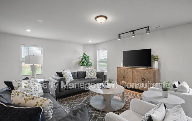 Building Photo - 27982 Chalmers Cir