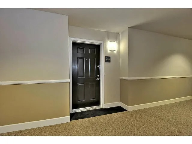 Building Photo - Top-Floor Corner Unit with Scenic Views | The Sonora, San Jose