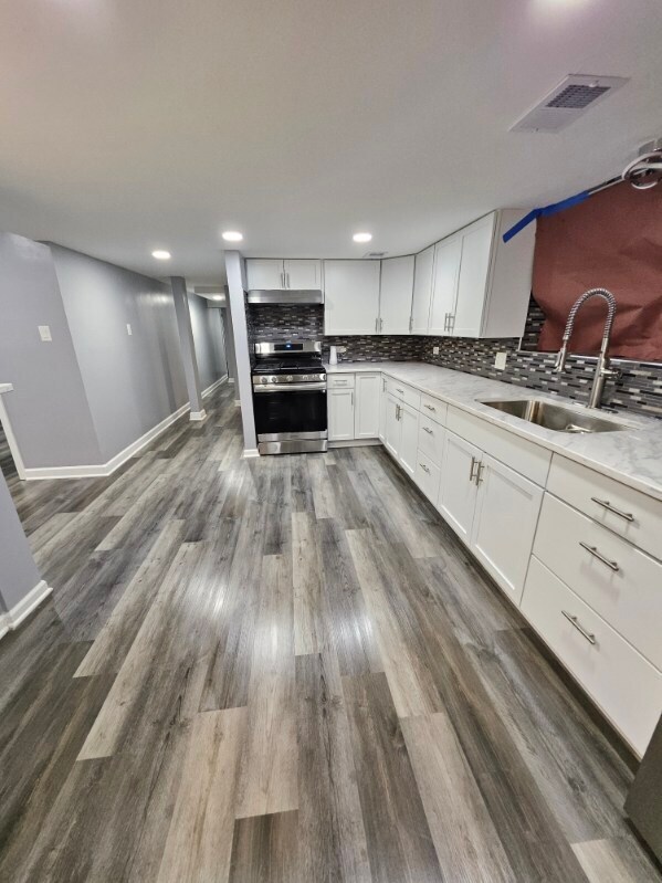 Building Photo - 13853 Forest Ave