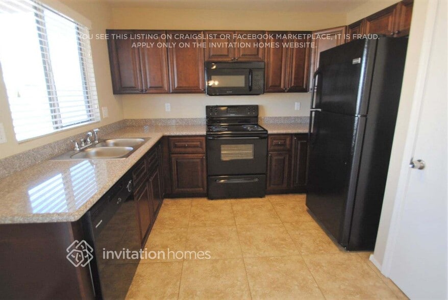 Building Photo - 7168 W Citrus Way