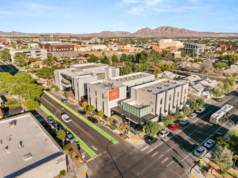 Aerial View - 519 S 6th St