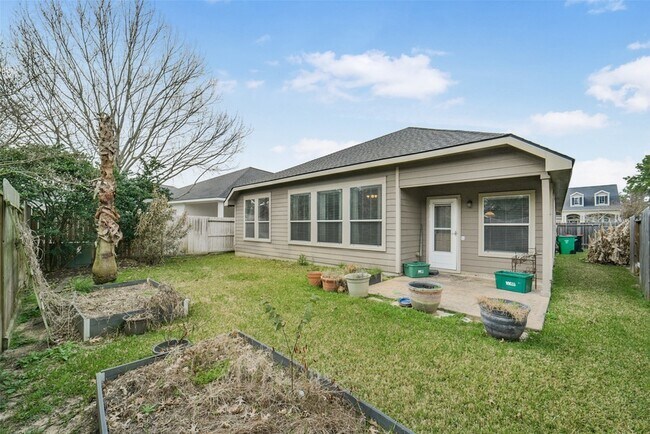 Building Photo - 18930 Magnolia Arbor Ln