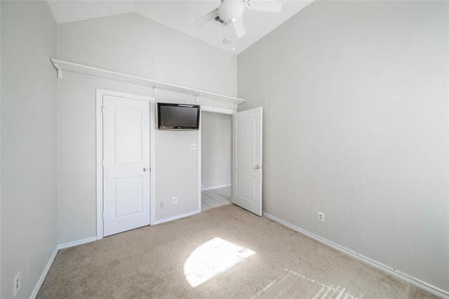 Building Photo - 1940 Robin Ln