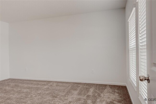 Building Photo - 1490 Brentwood Dr