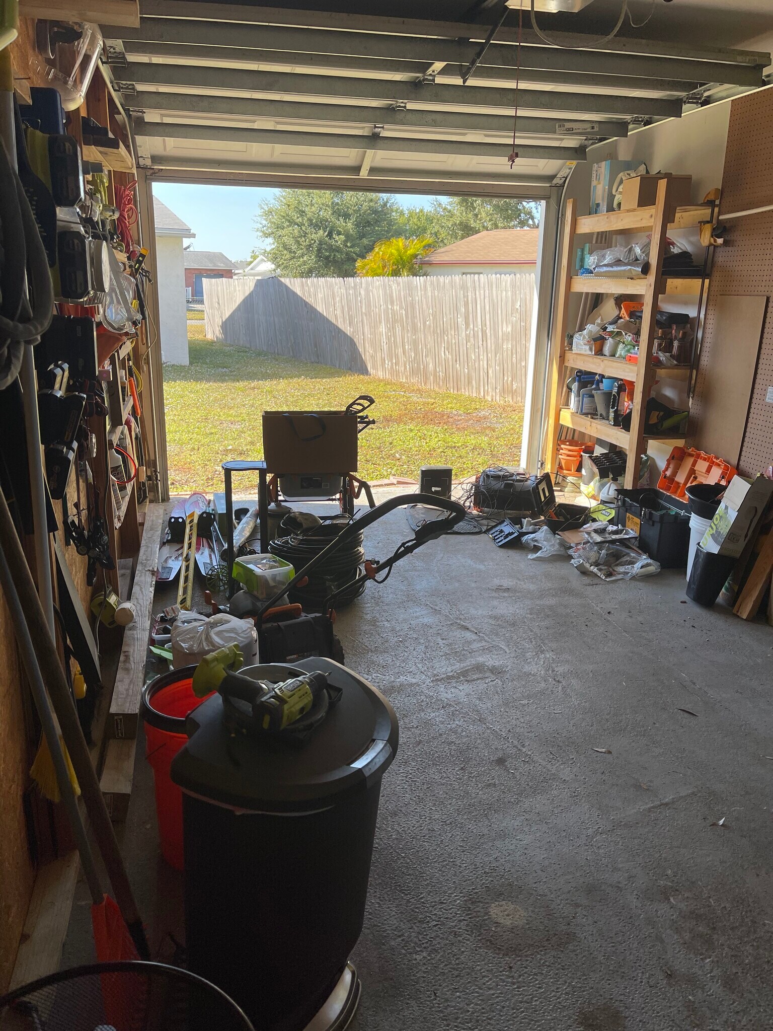 Building Photo - 2906 Sandpointe Dr