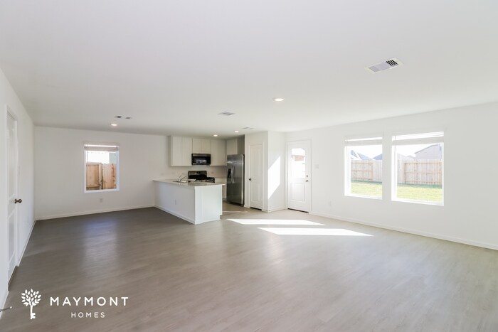 Building Photo - 3084 Fantasy Ter Dr