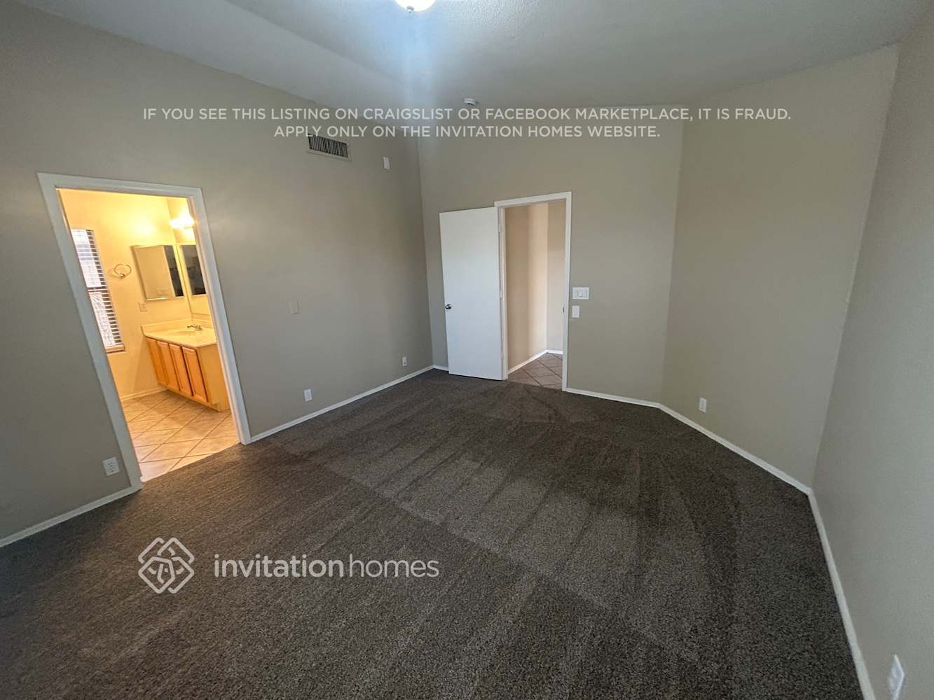 Building Photo - 9431 W Ironwood Dr