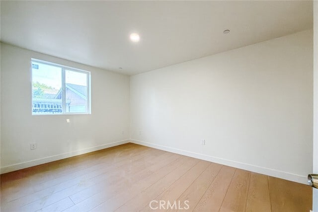 Building Photo - 2120 E 92nd St