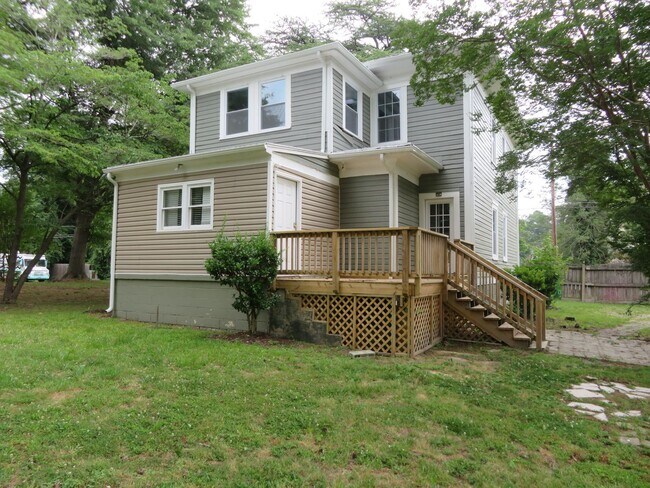 Building Photo - Brace yourself, because this Walnut Hill beauty doesn’t just turn heads — it demands a double-tak...