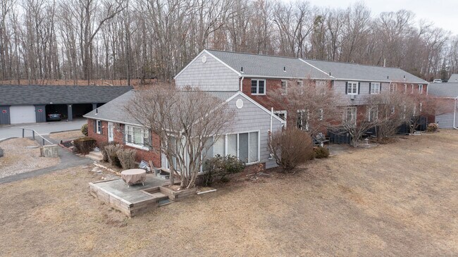 Building Photo - 86 Old Farms Ln