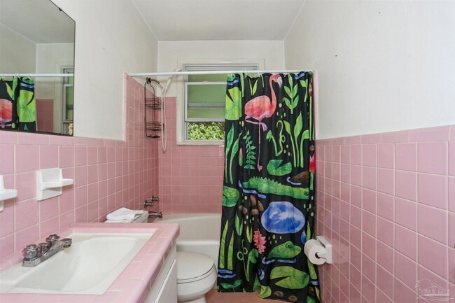 Building Photo - 6222 Maybelle Dr