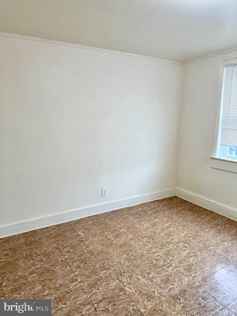 Building Photo - 27 W Main St