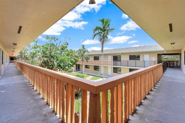 Building Photo - 13210 Memorial Hwy