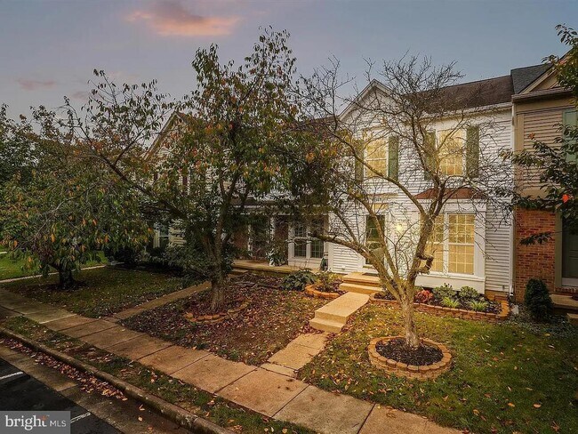 Building Photo - 43485 Plantation Terrace