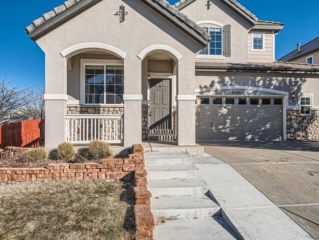 Building Photo - Stunning 4 Bed, 3 Bath Home in Aurora, CO!!