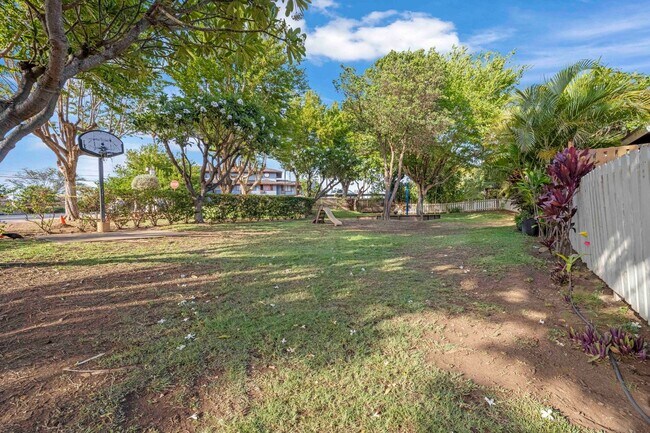 Building Photo - Beautifully Renovated Ground-Floor 2BR/1.5BA Condo in Kihei Villages – Furnished w/ 2 Parking Spaces