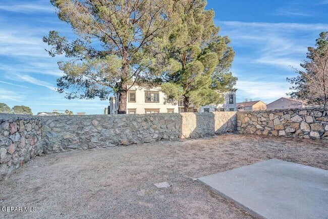Building Photo - 1782 Pico Alto Dr