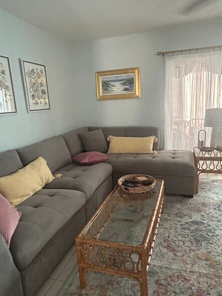 Comfortable Sectional Sofa with Foot Rests - 4190 35th Ter S