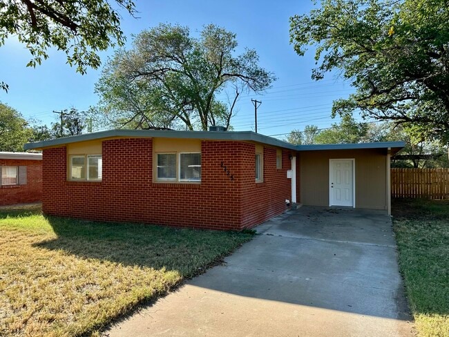 Primary Photo - 2725 62nd St