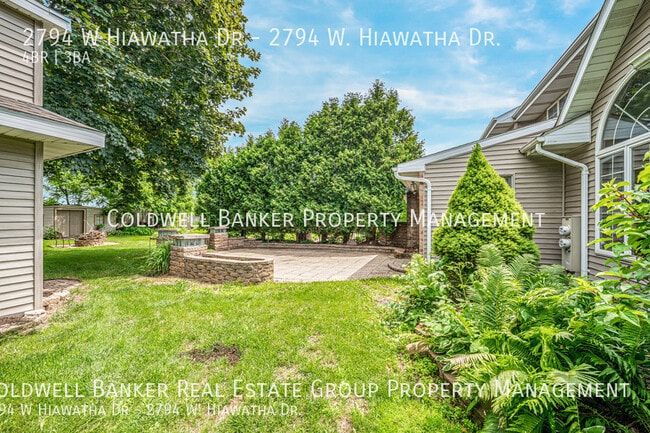 Building Photo - 2794 W Hiawatha Dr