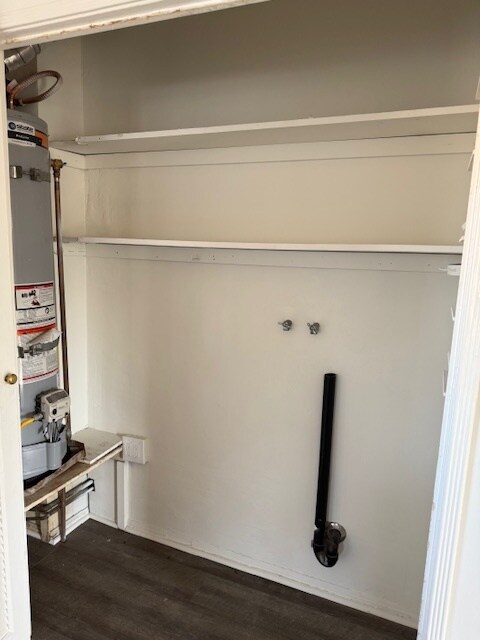 Washing machine connections - 893 W 23rd St