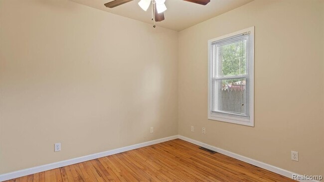 Building Photo - 23773 Hazelwood Ave