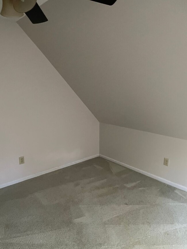 Building Photo - 3 bedroom Bathroom House in River Run Planation