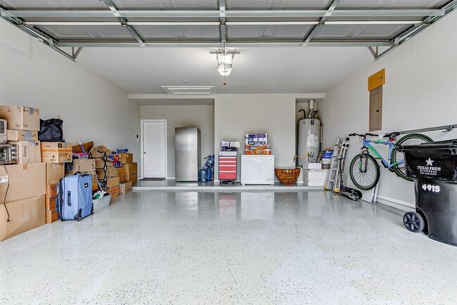 Building Photo - 7314 Saddle Tree Dr