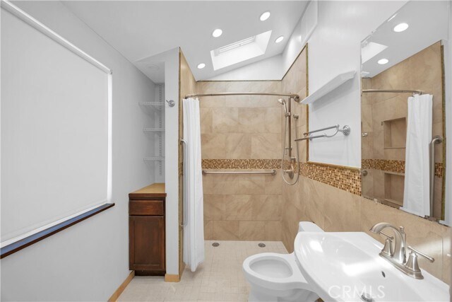 Building Photo - 1023 Lawanda Pl