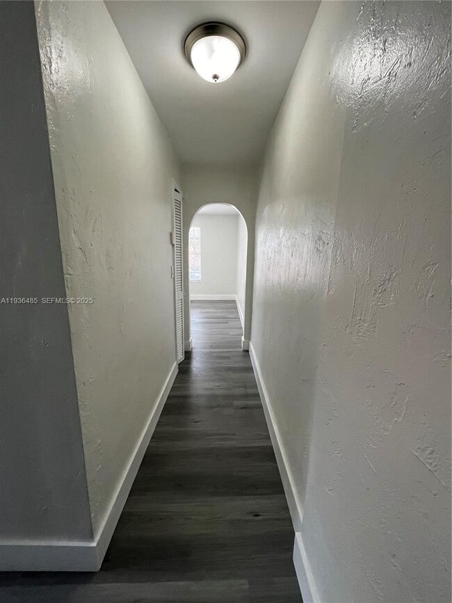 Building Photo - 1999 NW 2nd St