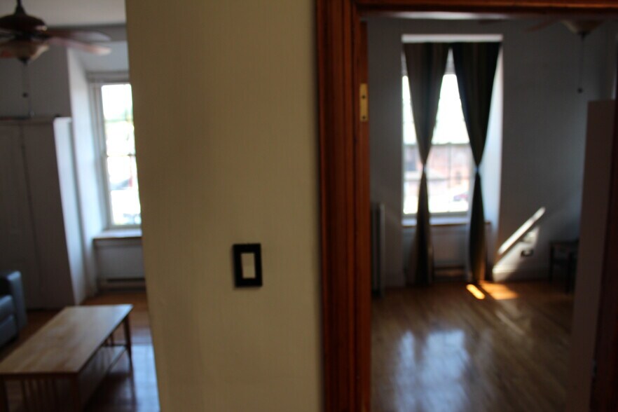 Building Photo - 111 S 42nd St