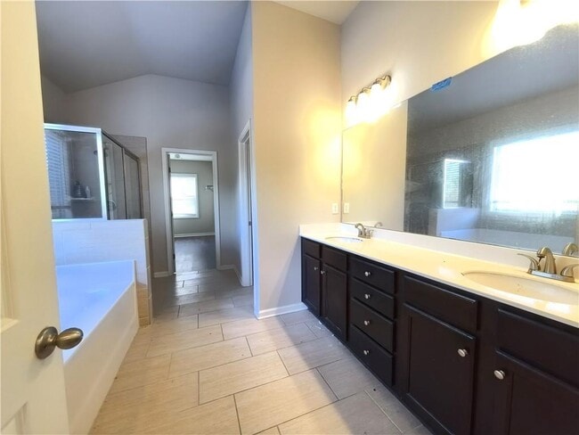 Building Photo - 3405 IVY FARM PATH