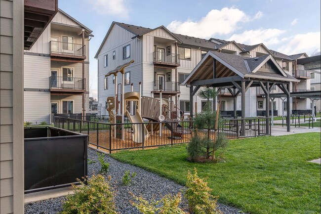 Building Photo - 2145 Molalla Rd