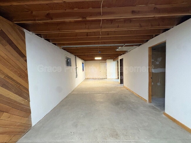 Building Photo - 17603 E Hawaii Pl