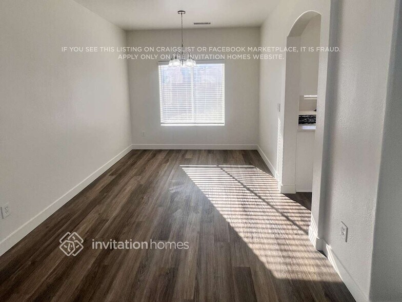 Building Photo - 7685 Morning Lake Dr