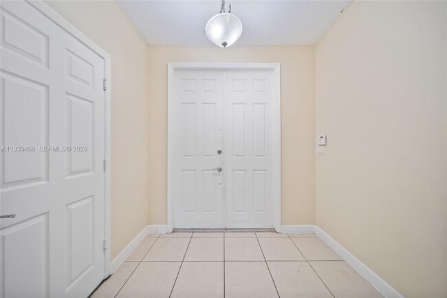 Building Photo - 3641 NE 4th St