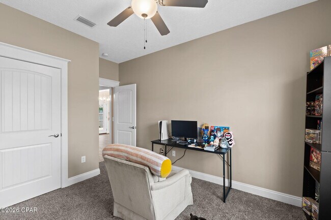 Building Photo - 5206 Robins Ct