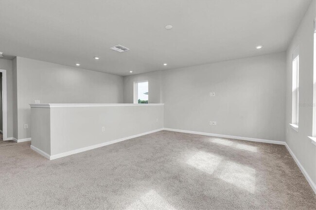 Building Photo - 6353 Timberdale Ave