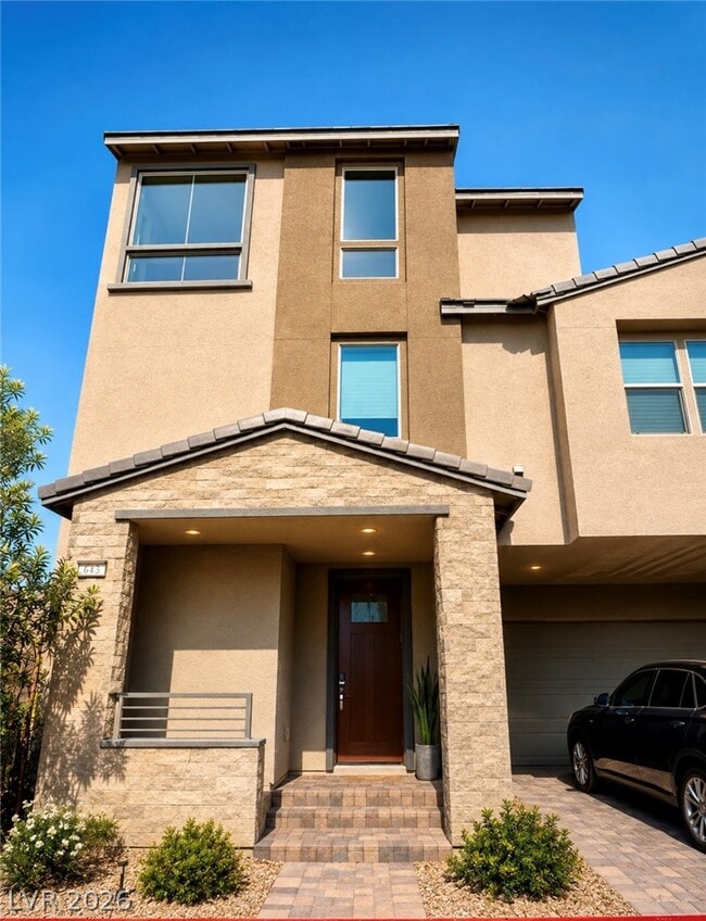 Building Photo - 643 Solar Citrine St