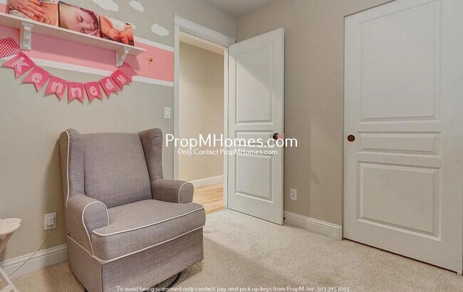 Building Photo - Luxury Four Bedroom Home in King City!