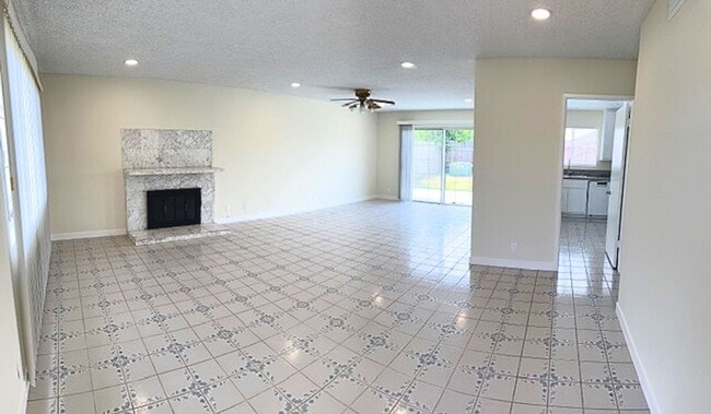 Building Photo - 4 Bedroom Home for Lease in Westminster