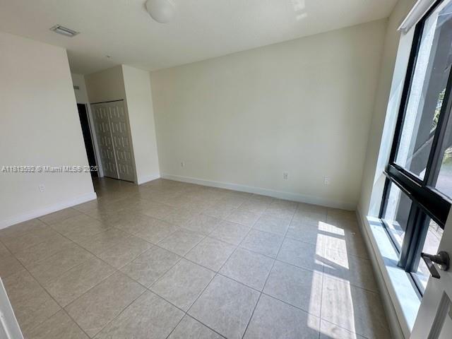Building Photo - 4640 NW 84th Ave